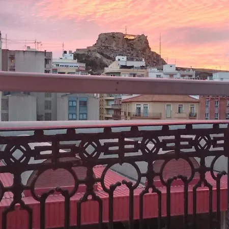 With Private Bathroom And Balcony Nearby The Mercado Central, Center And Apartment *