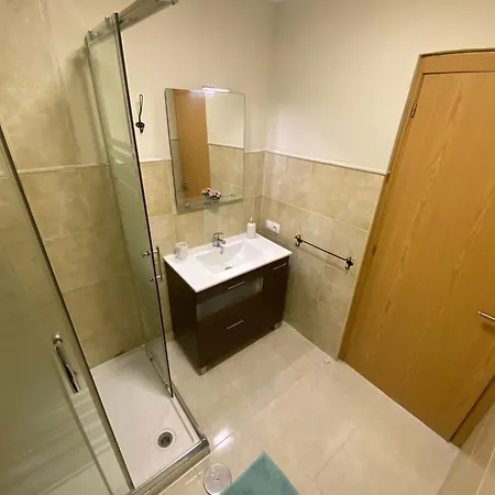 With Private Bathroom And Balcony Nearby The Mercado Central, Center And