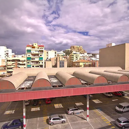 With Private Bathroom And Balcony Nearby The Mercado Central, Center And Apartment Alicante